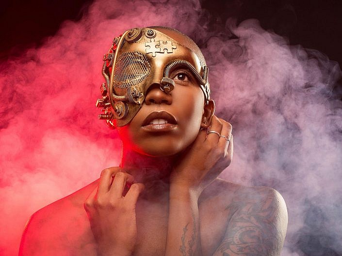 Bahamas Photographer Farreno Ferguson photographs singer/songwriter Keeya